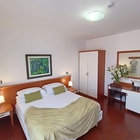 Best Western Hotel Martello LMP Екстериор снимка